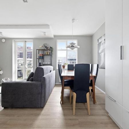 Cheerful Down Town Apartment Reykjavík Esterno foto